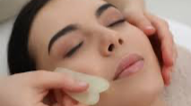 Gua Sha Ansigtsbehandling